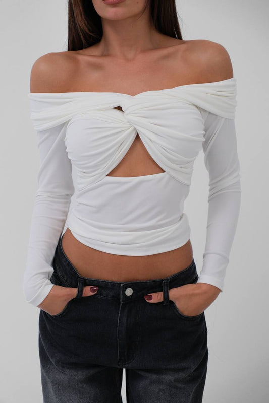 “Luxe Blanc” Chest Pleated Strapless Blouse